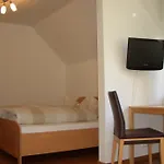Guest house Gaestehaus Weberskirch 3*